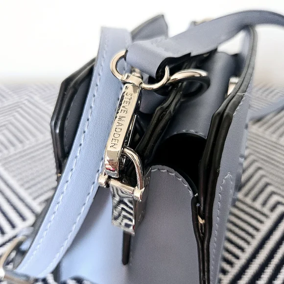 COPY - Steve Madden Blue Crossbody Bag - Picture 8 of 11